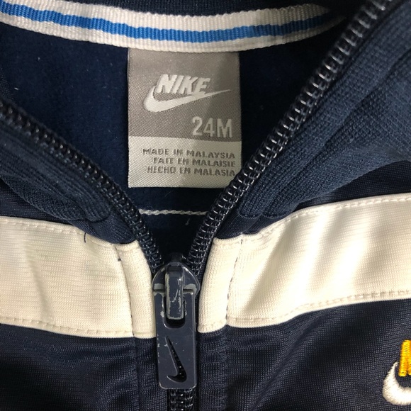 5/$20 Nike Boys 24 Mo zipper jacked EUC - Picture 3 of 6